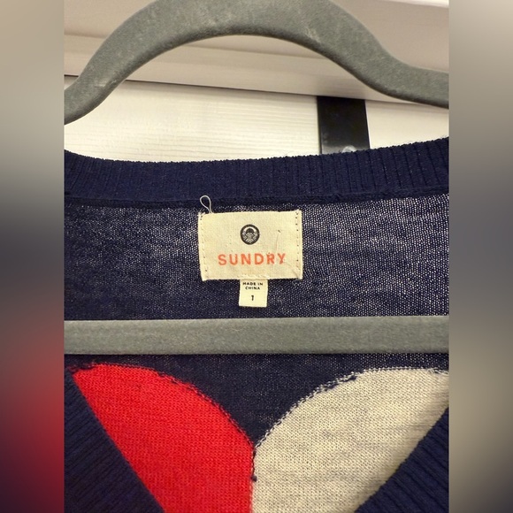 Sundry Women’s Navy Blue Red V Neck Heart Wool Cashmere Sweater Size 1 Small - Picture 4 of 5